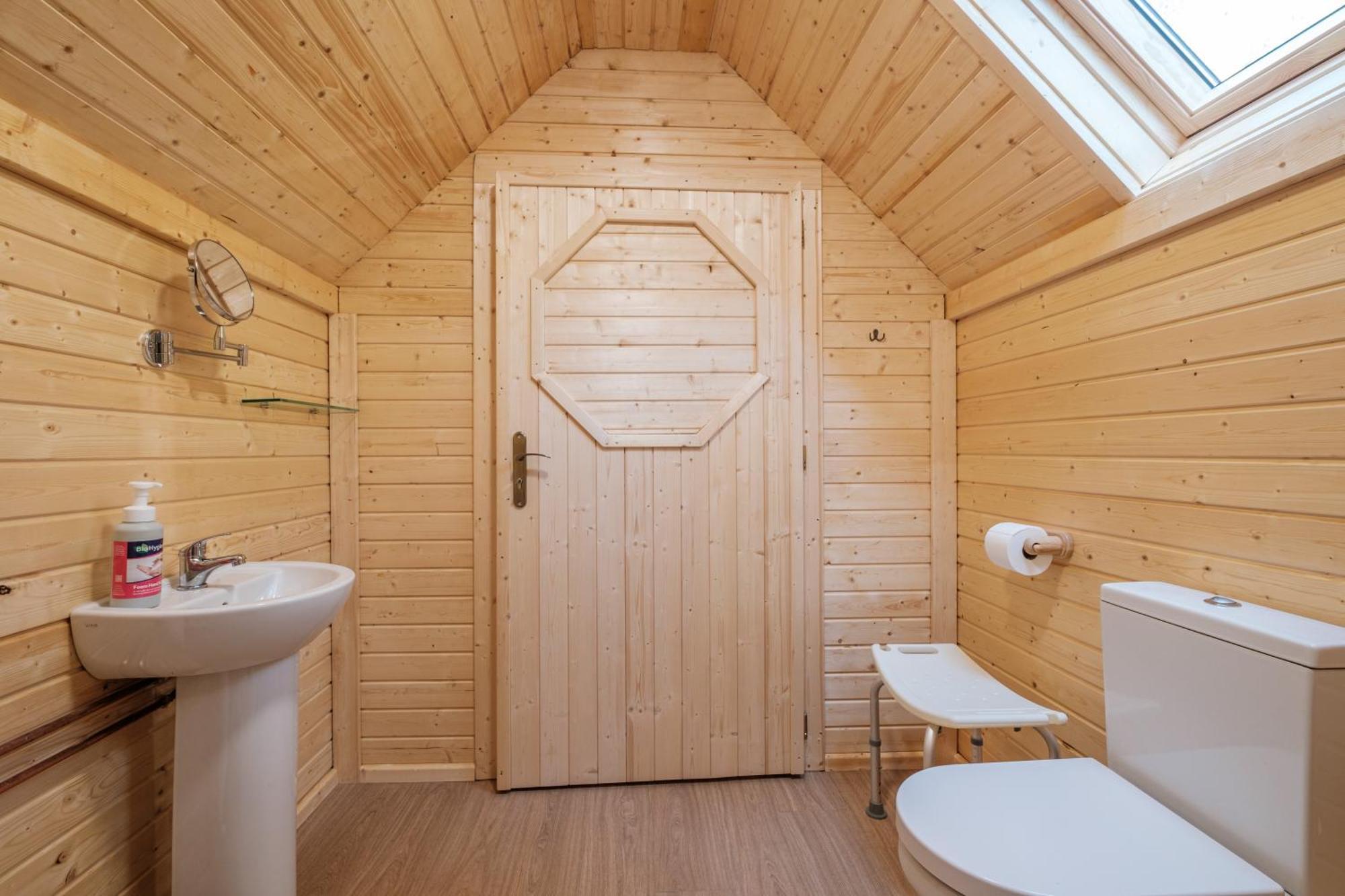 Villa Cairngorm Bothies Aboyne Esterno foto