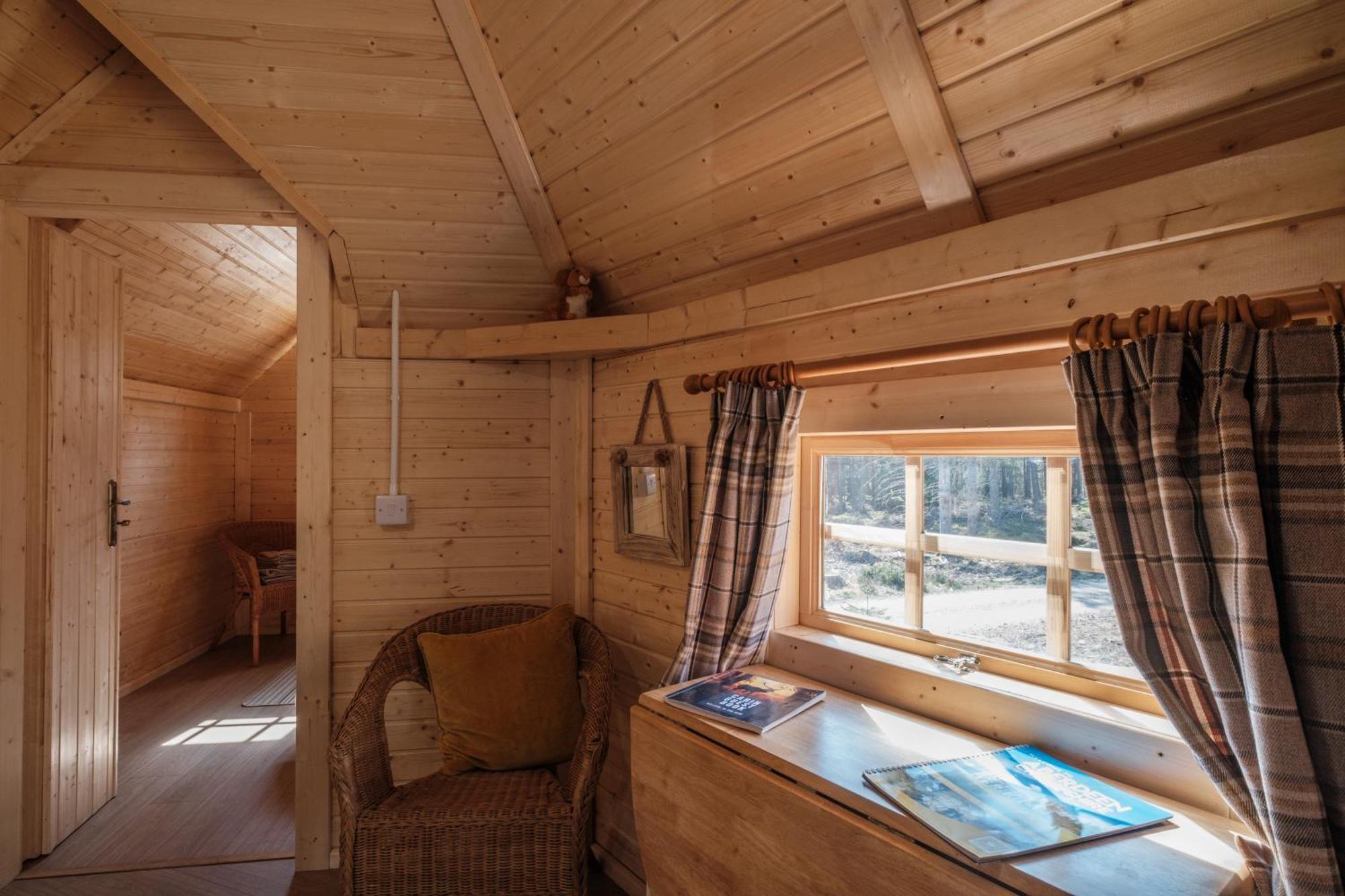 Villa Cairngorm Bothies Aboyne Esterno foto